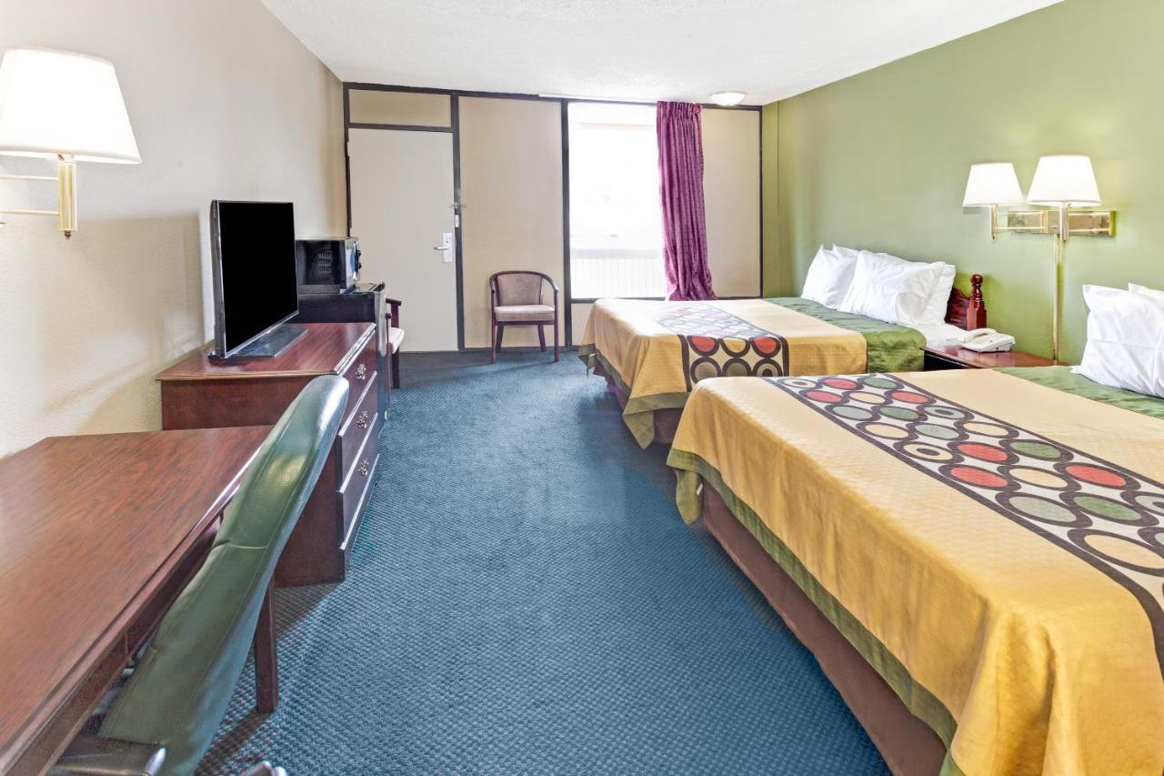 Super Inn & Suites كارولتون المظهر الخارجي الصورة